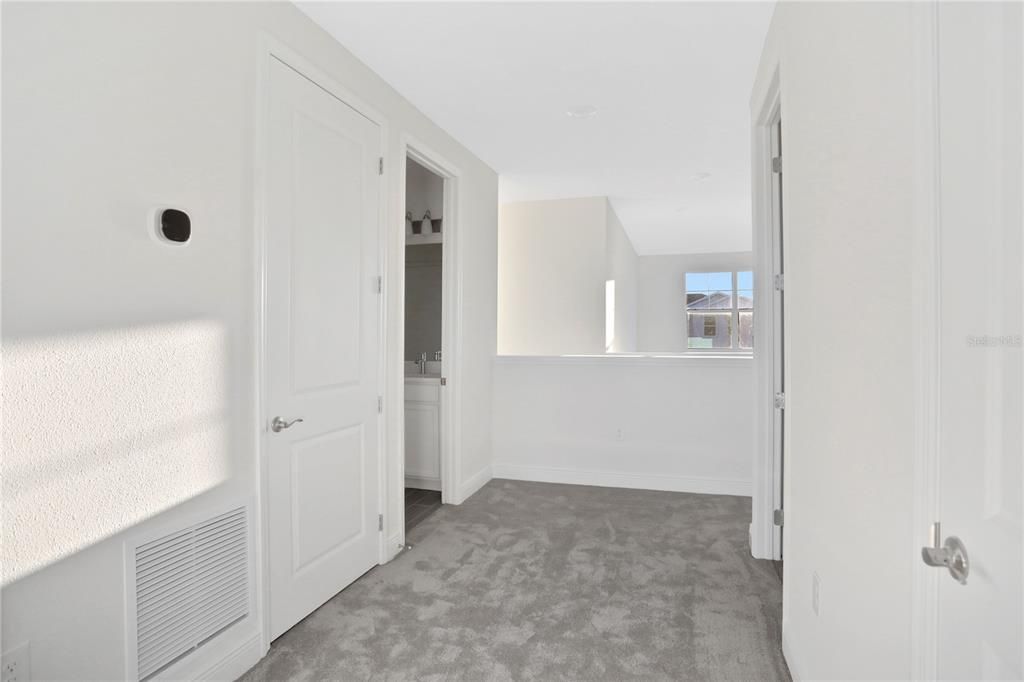 For Sale: $319,990 (3 beds, 2 baths, 1807 Square Feet)