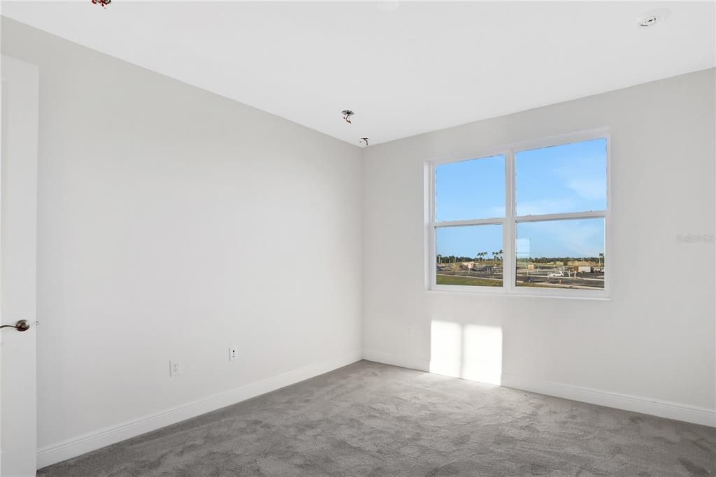 For Sale: $319,990 (3 beds, 2 baths, 1807 Square Feet)