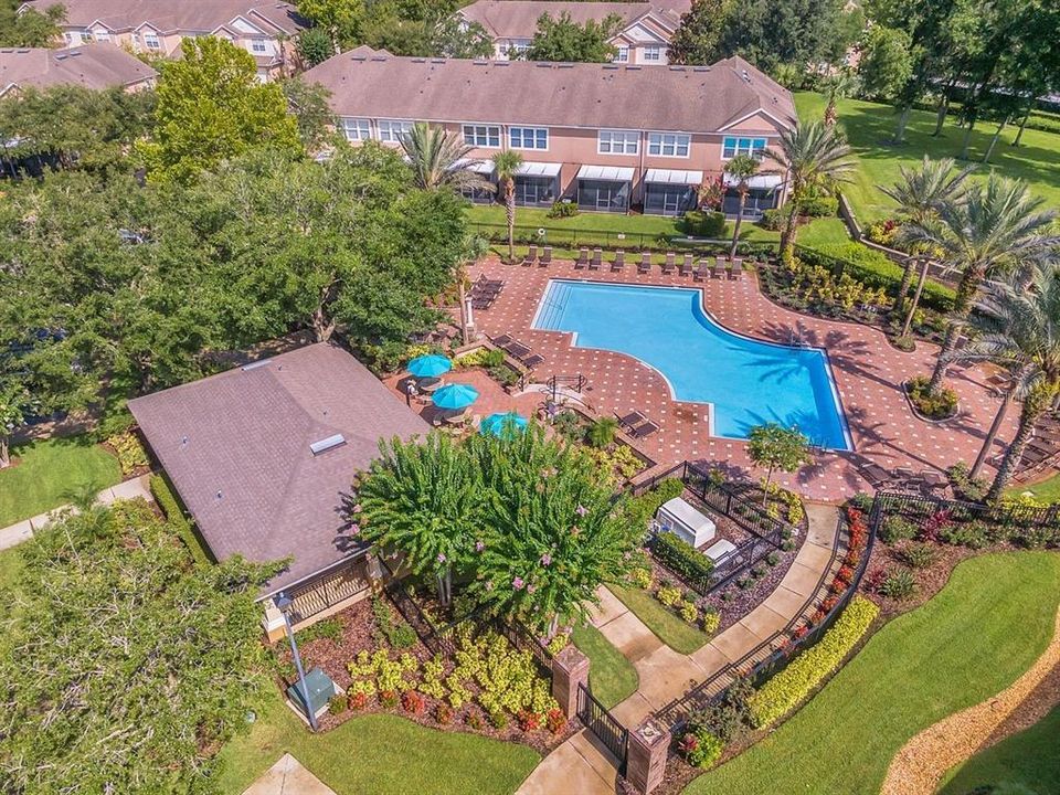 For Sale: $245,000 (2 beds, 2 baths, 1138 Square Feet)