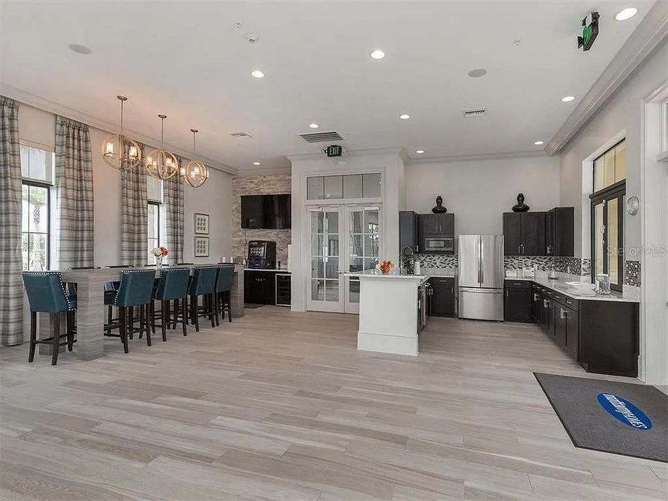 待售: $537,900 (3 贝兹, 2 浴室, 2373 平方英尺)