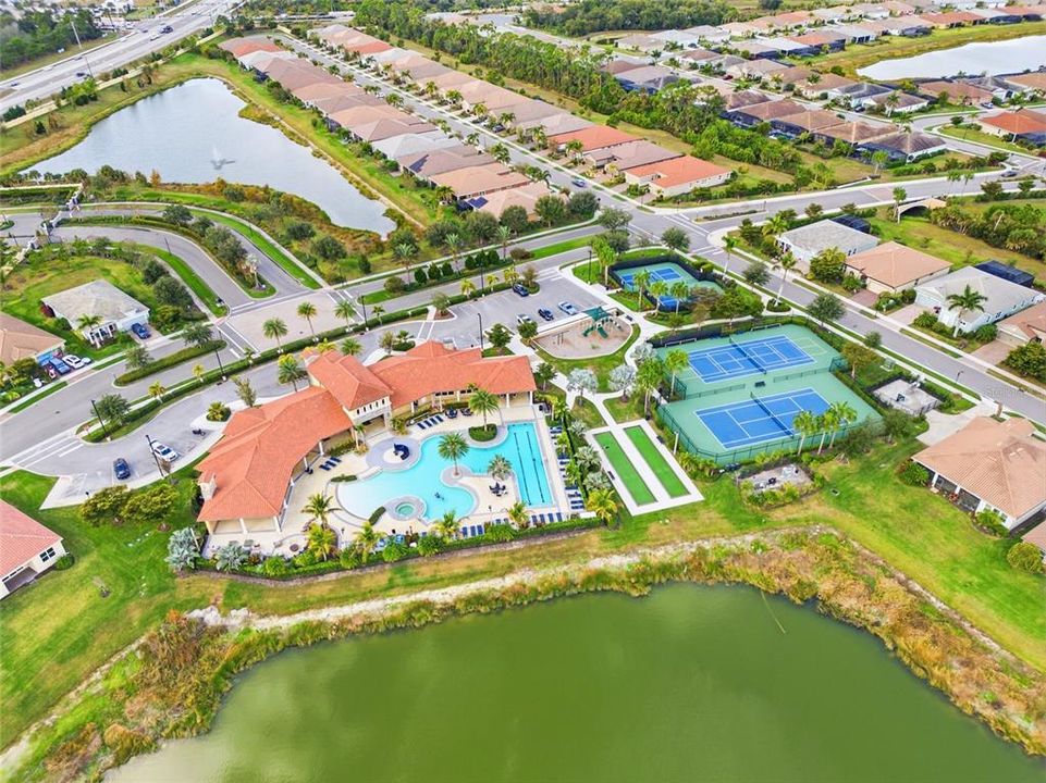 待售: $537,900 (3 贝兹, 2 浴室, 2373 平方英尺)