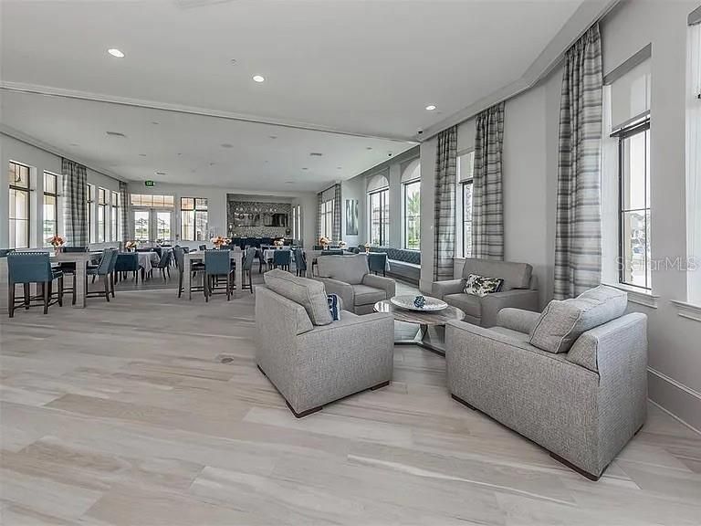 待售: $537,900 (3 贝兹, 2 浴室, 2373 平方英尺)