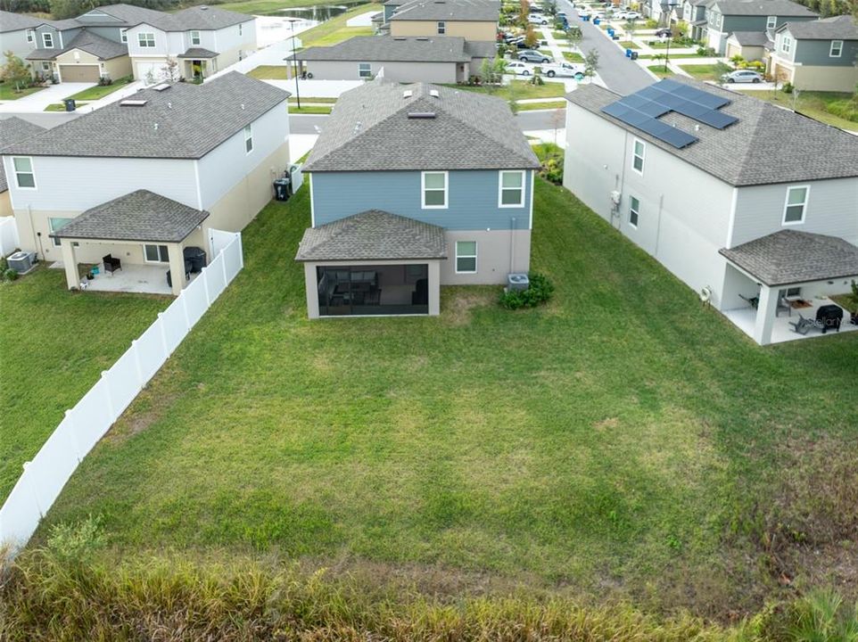 For Sale: $425,000 (5 beds, 2 baths, 2264 Square Feet)