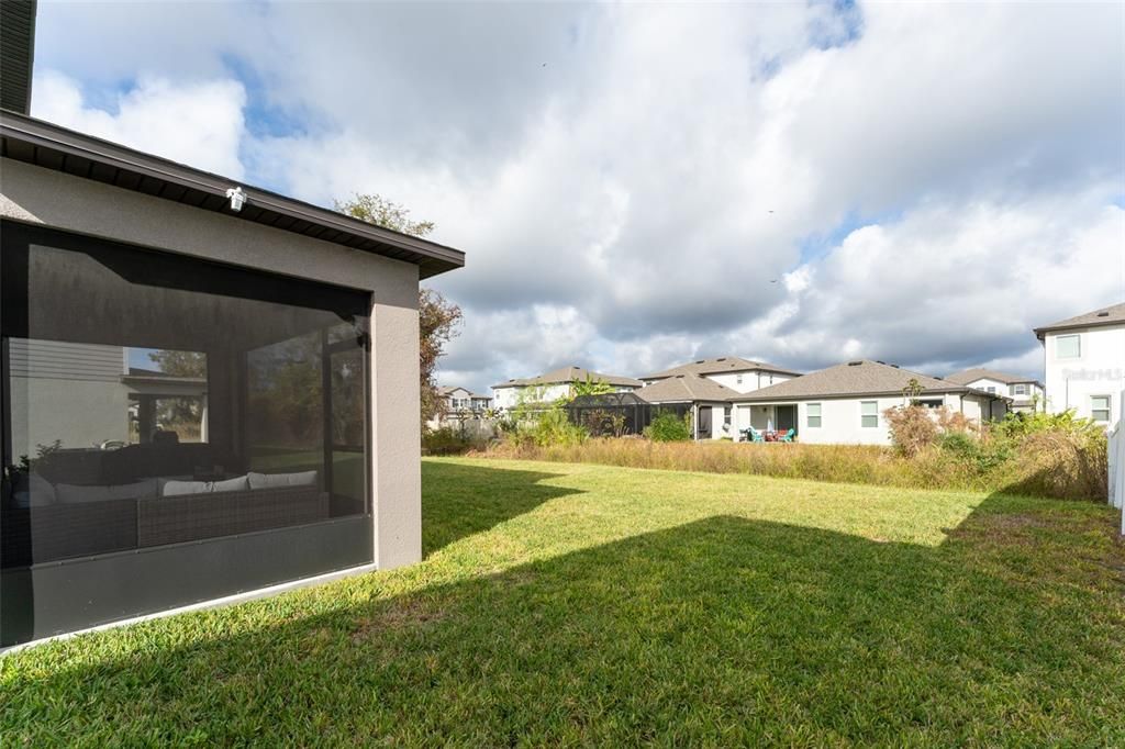 For Sale: $425,000 (5 beds, 2 baths, 2264 Square Feet)