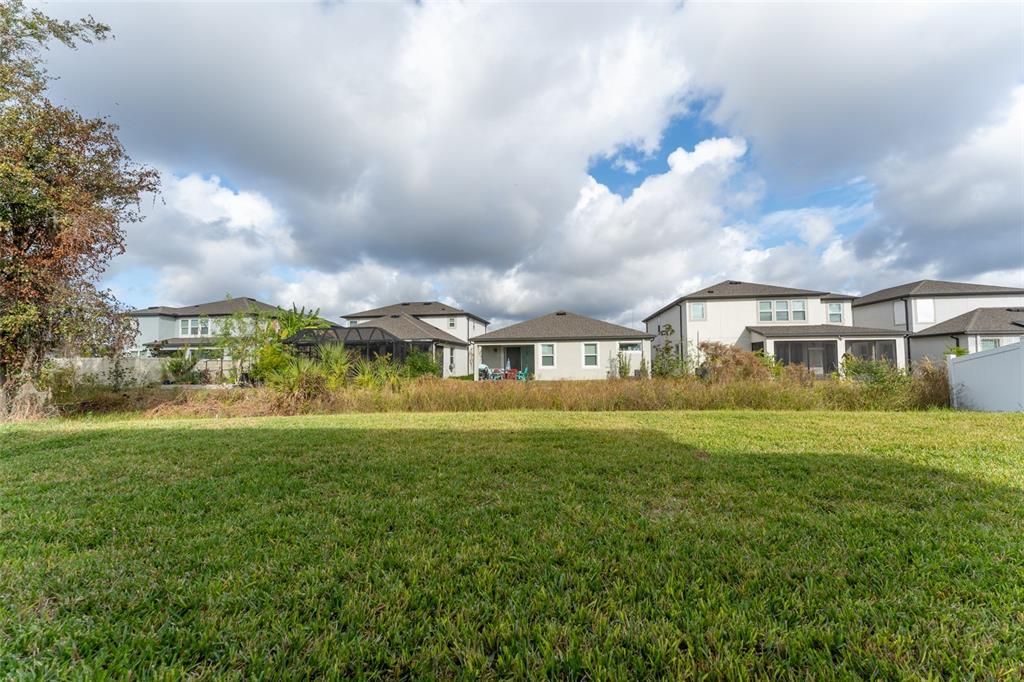 For Sale: $425,000 (5 beds, 2 baths, 2264 Square Feet)