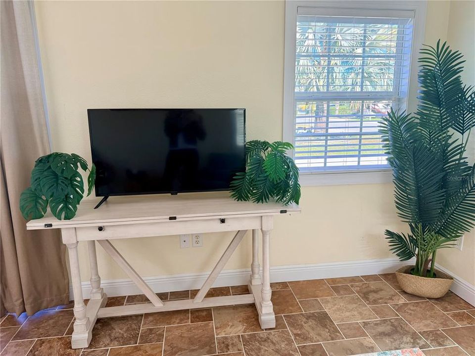 For Sale: $189,900 (0.14 acres)