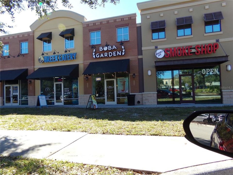 For Rent: $2,000 (2 beds, 2 baths, 1068 Square Feet)