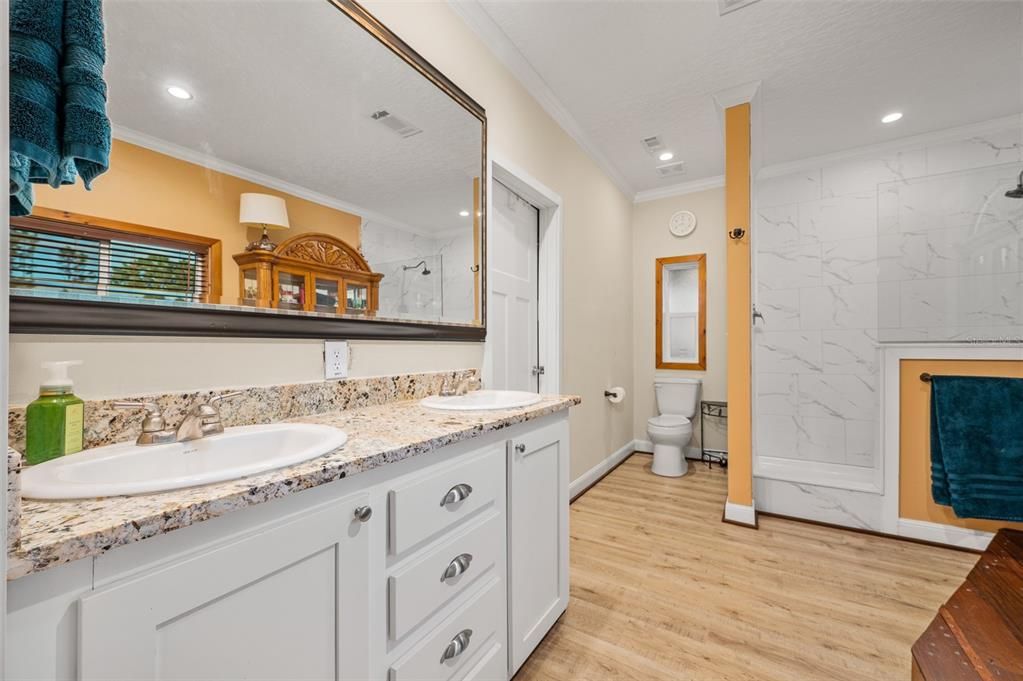 На продажу: $950,000 (2 спален, 2 ванн, 2280 Квадратных фут)