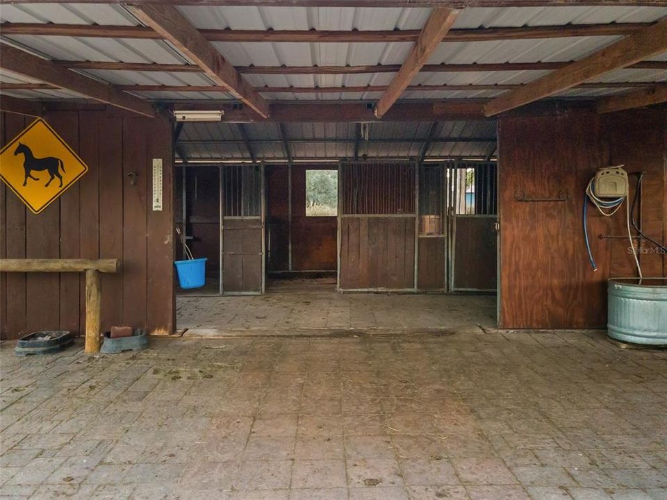 На продажу: $950,000 (2 спален, 2 ванн, 2280 Квадратных фут)