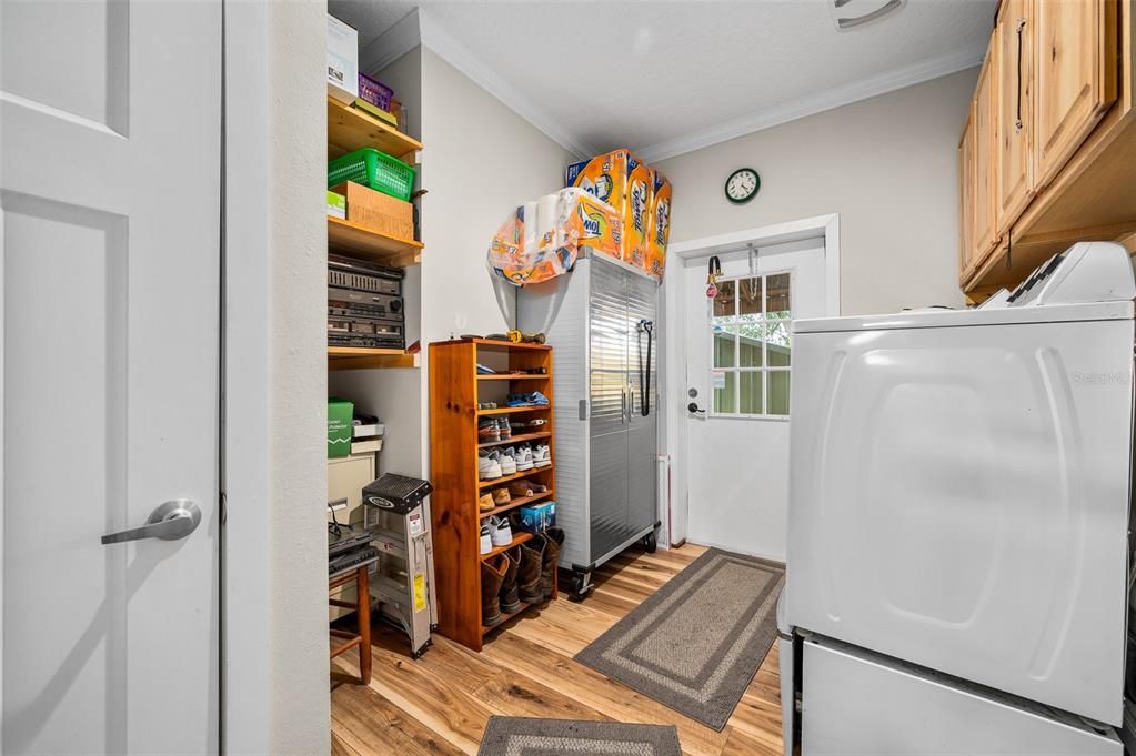 На продажу: $950,000 (2 спален, 2 ванн, 2280 Квадратных фут)