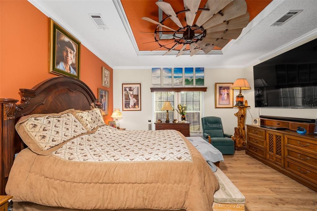 На продажу: $950,000 (2 спален, 2 ванн, 2280 Квадратных фут)