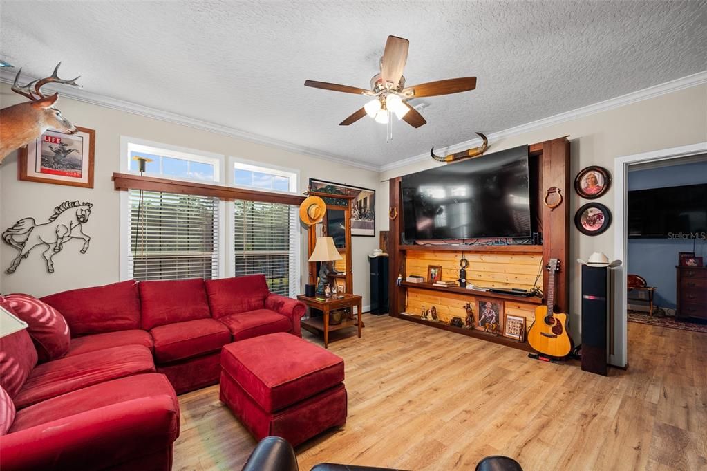 На продажу: $950,000 (2 спален, 2 ванн, 2280 Квадратных фут)