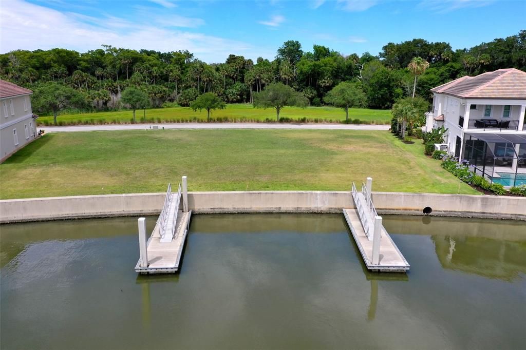 For Sale: $299,000 (0.17 acres)