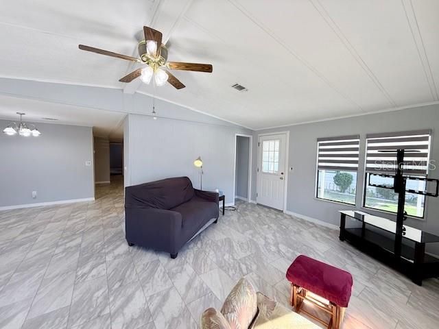 На продажу: $165,000 (2 спален, 2 ванн, 1440 Квадратных фут)