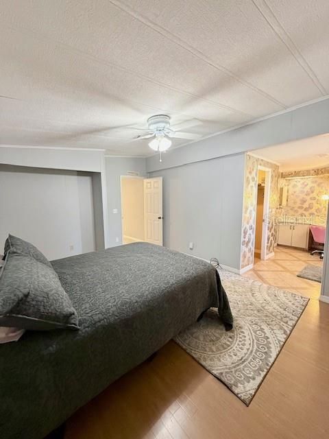 На продажу: $165,000 (2 спален, 2 ванн, 1440 Квадратных фут)