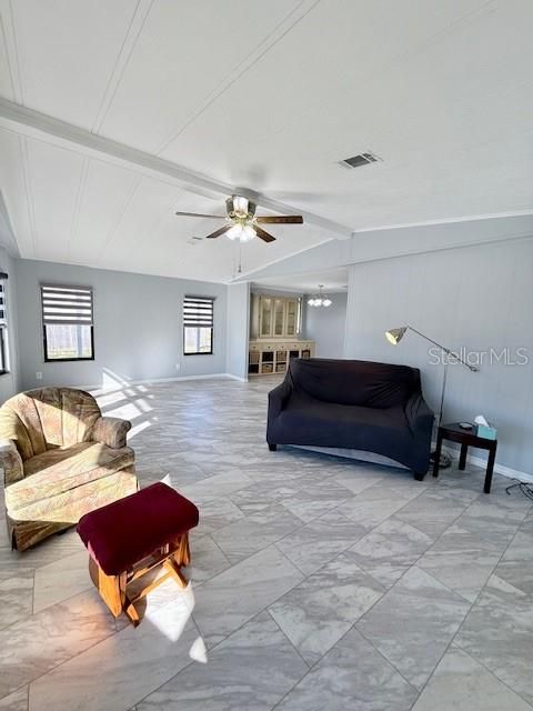 На продажу: $165,000 (2 спален, 2 ванн, 1440 Квадратных фут)