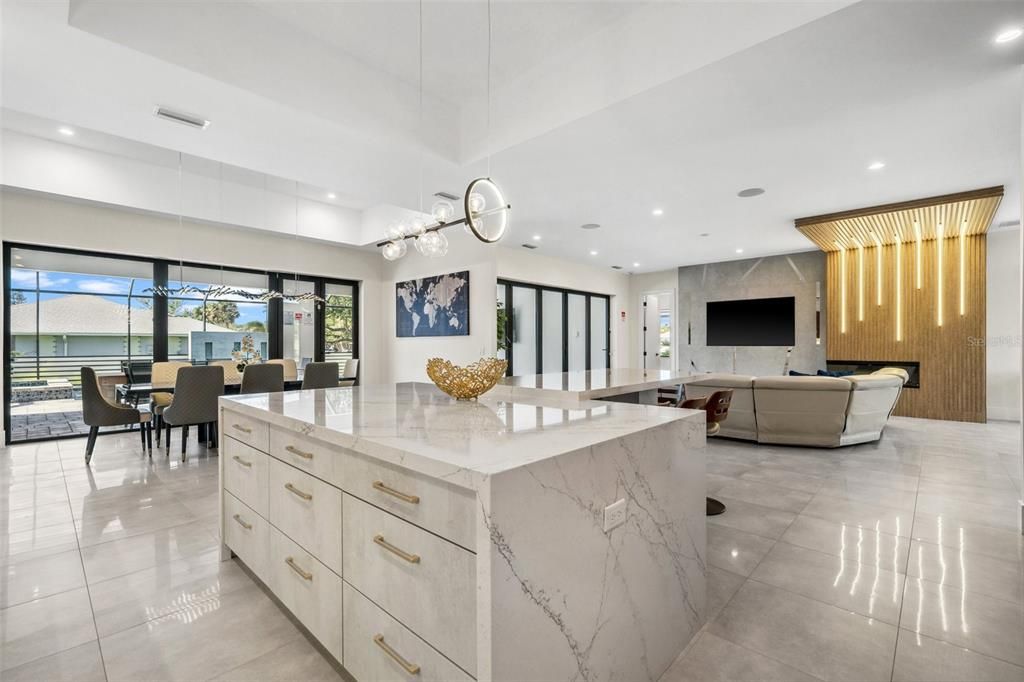 待售: $1,749,000 (5 贝兹, 4 浴室, 3701 平方英尺)