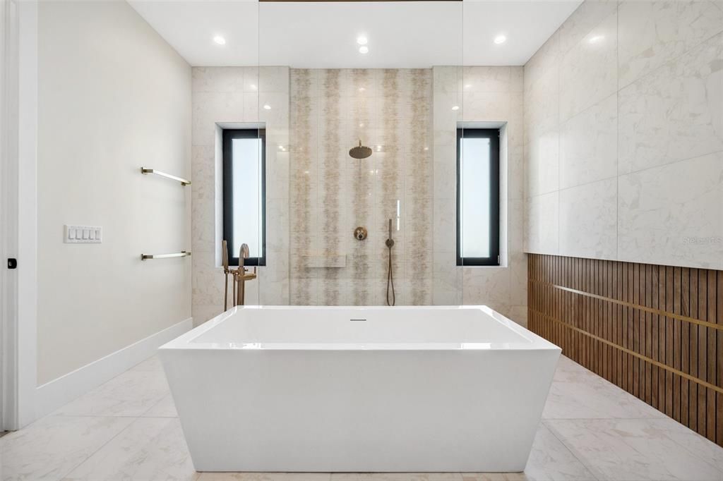 待售: $1,749,000 (5 贝兹, 4 浴室, 3701 平方英尺)