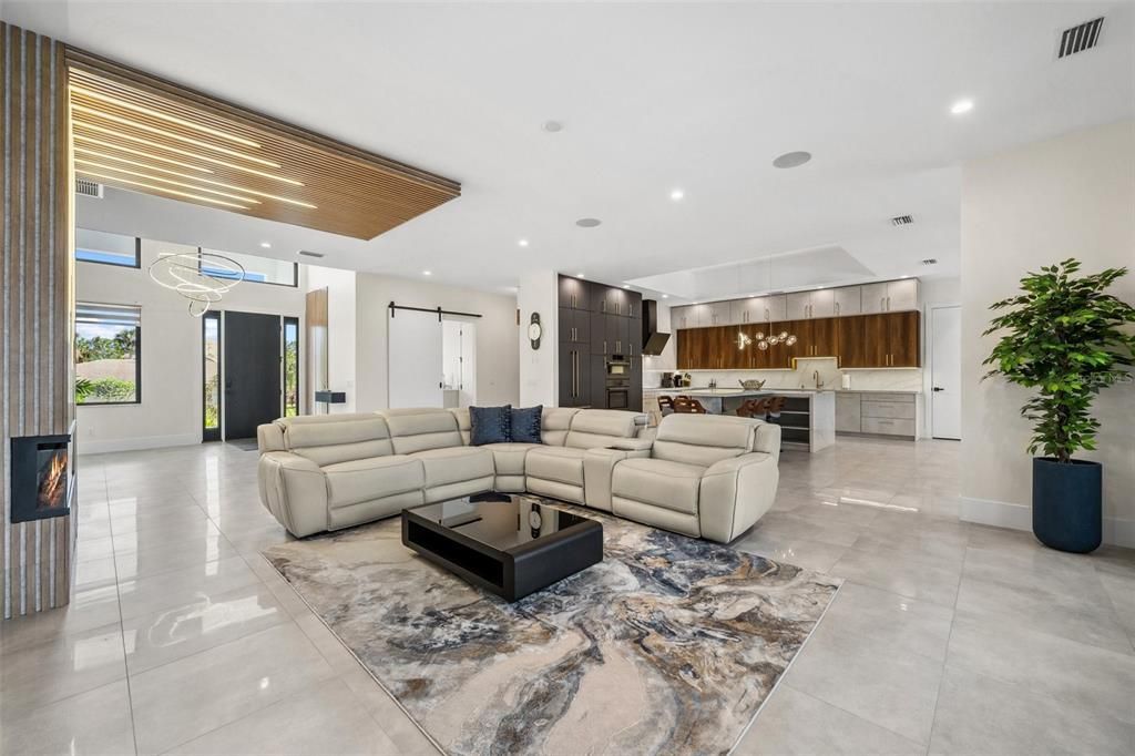 待售: $1,749,000 (5 贝兹, 4 浴室, 3701 平方英尺)