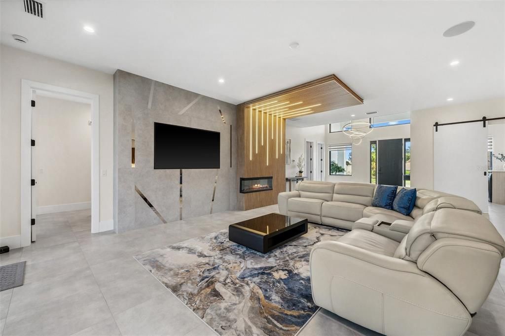 待售: $1,749,000 (5 贝兹, 4 浴室, 3701 平方英尺)