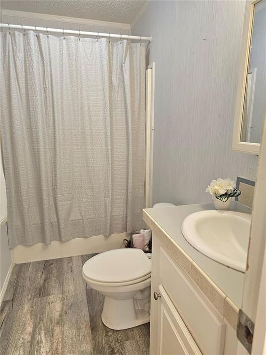 En Venta: $205,000 (3 camas, 2 baños, 1296 Pies cuadrados)