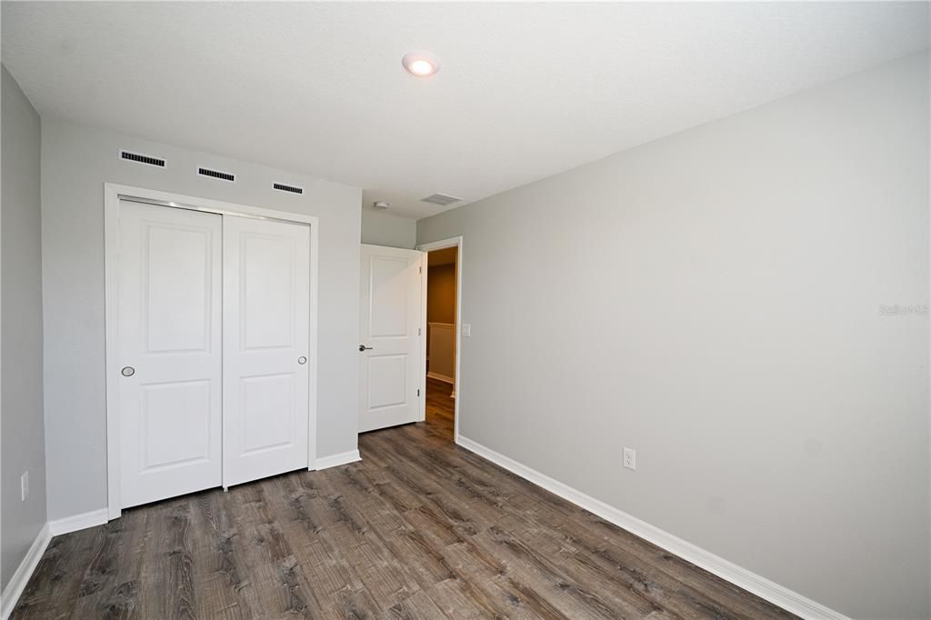 For Rent: $2,150 (3 beds, 2 baths, 1597 Square Feet)