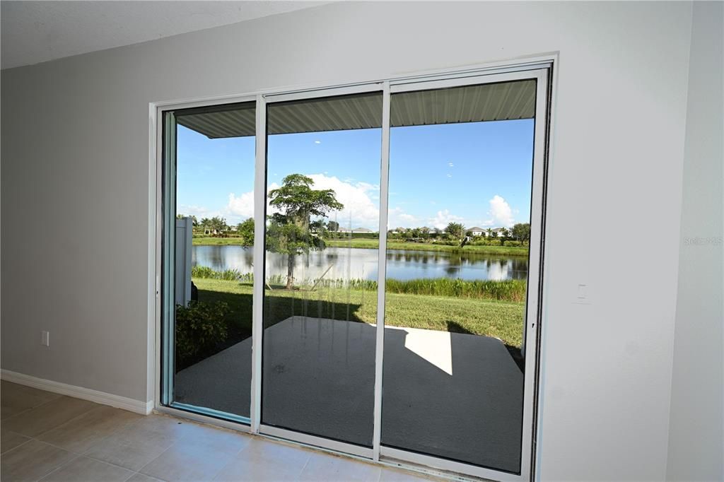 For Rent: $2,150 (3 beds, 2 baths, 1597 Square Feet)