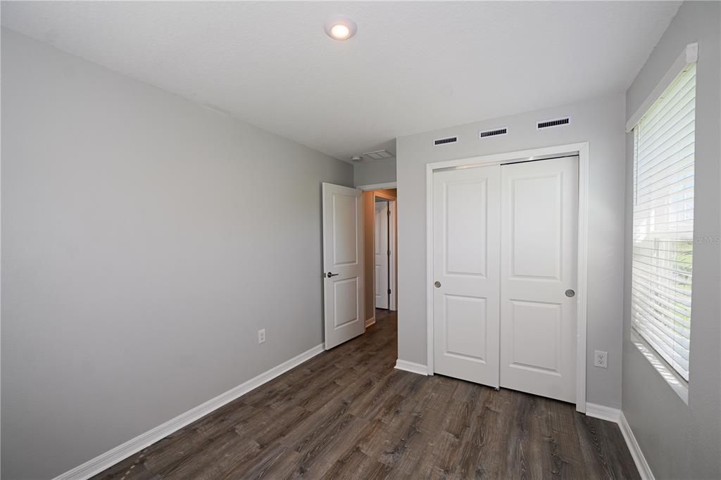 For Rent: $2,150 (3 beds, 2 baths, 1597 Square Feet)