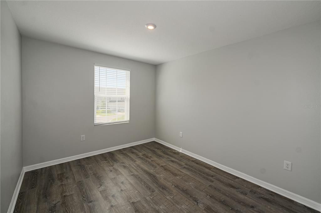 For Rent: $2,150 (3 beds, 2 baths, 1597 Square Feet)