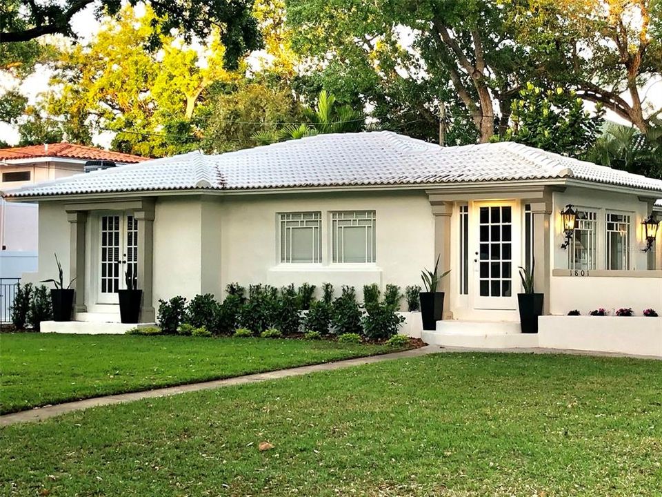 For Rent: $7,000 (2 beds, 2 baths, 1700 Square Feet)