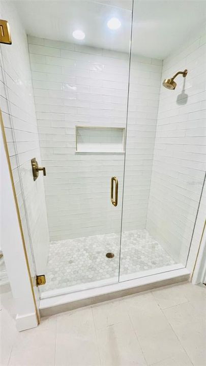 For Rent: $7,000 (2 beds, 2 baths, 1700 Square Feet)