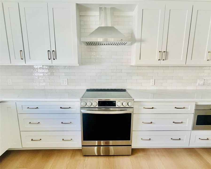 For Rent: $7,000 (2 beds, 2 baths, 1700 Square Feet)