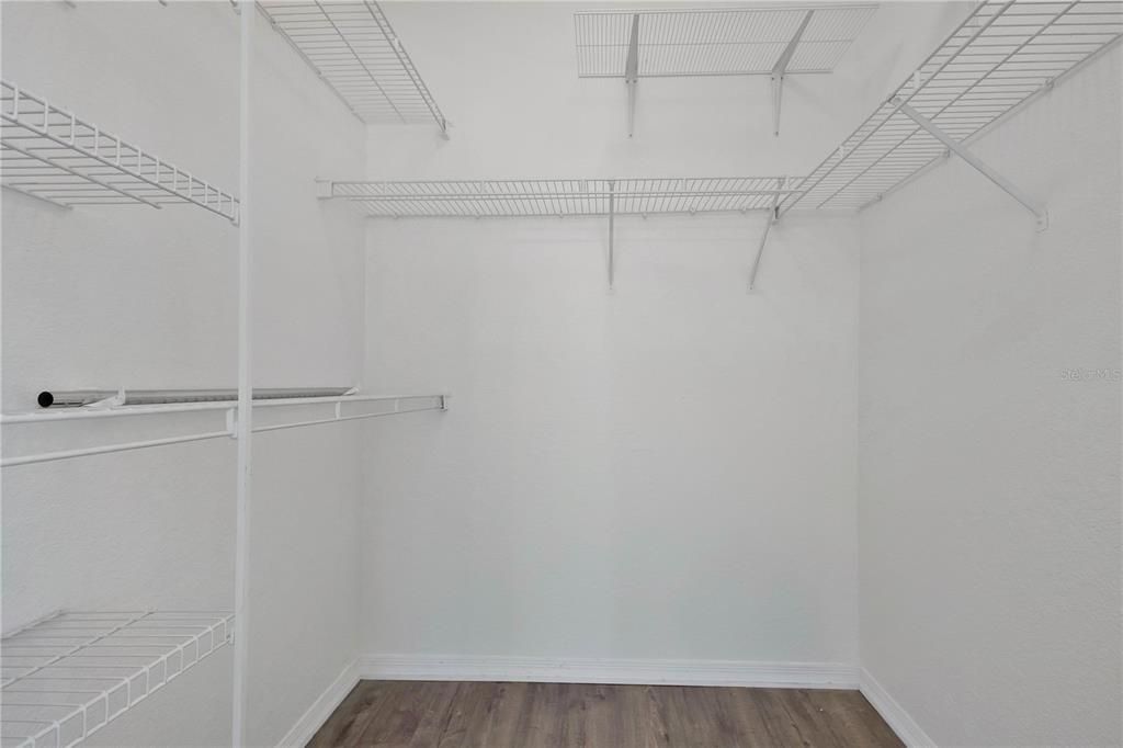 For Rent: $2,000 (2 beds, 2 baths, 1111 Square Feet)