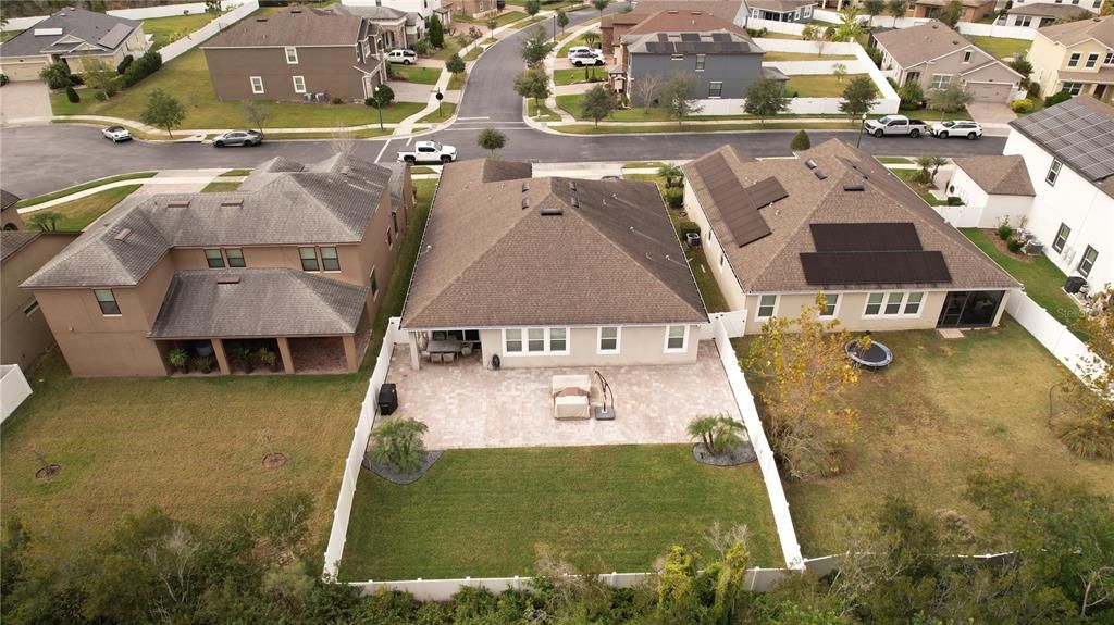 En Venta: $614,999 (4 camas, 3 baños, 2328 Pies cuadrados)