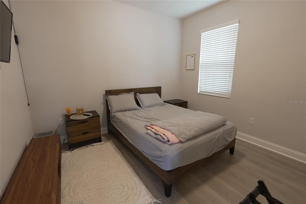 En Venta: $614,999 (4 camas, 3 baños, 2328 Pies cuadrados)