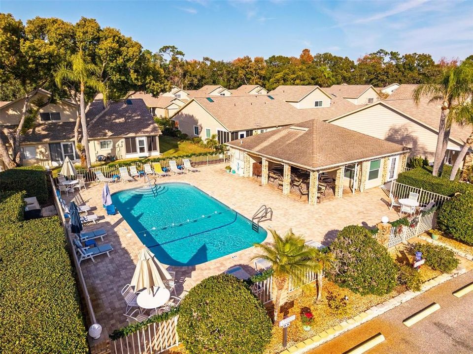 На продажу: $220,000 (2 спален, 2 ванн, 964 Квадратных фут)