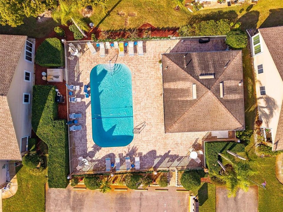 На продажу: $220,000 (2 спален, 2 ванн, 964 Квадратных фут)