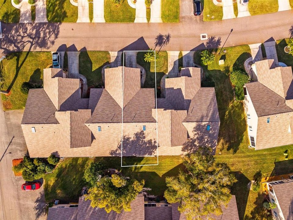 На продажу: $220,000 (2 спален, 2 ванн, 964 Квадратных фут)