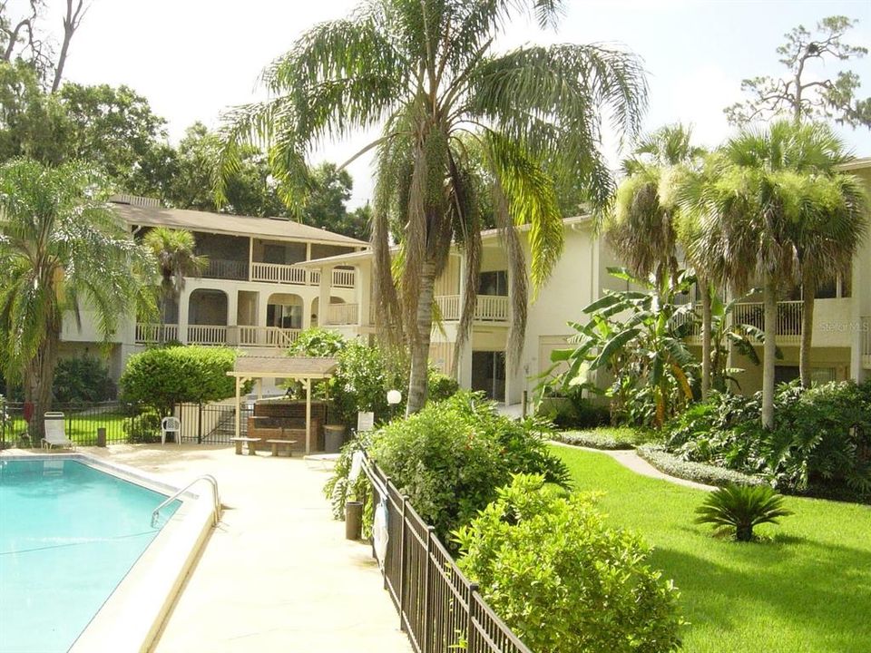 En Venta: $230,000 (2 camas, 2 baños, 1216 Pies cuadrados)