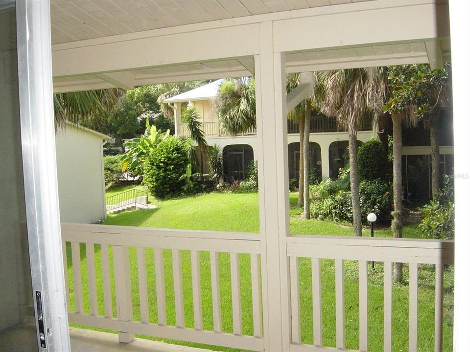 En Venta: $230,000 (2 camas, 2 baños, 1216 Pies cuadrados)