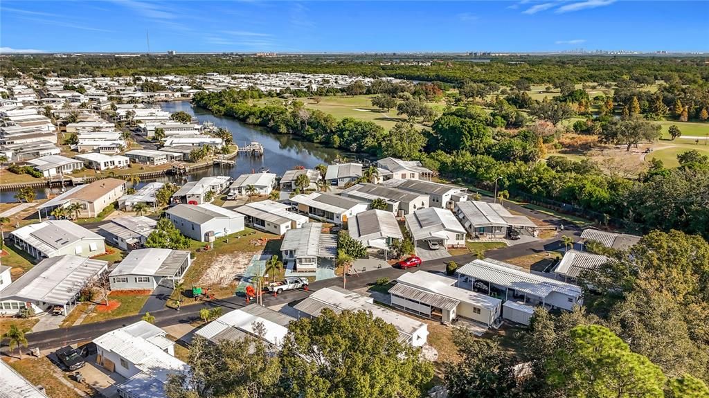 For Sale: $122,500 (2 beds, 1 baths, 797 Square Feet)