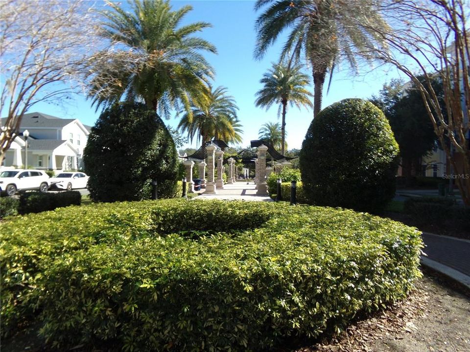 For Rent: $2,000 (2 beds, 2 baths, 1068 Square Feet)