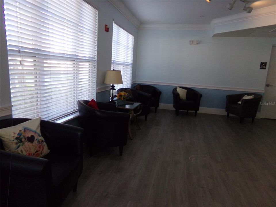 For Rent: $2,000 (2 beds, 2 baths, 1068 Square Feet)