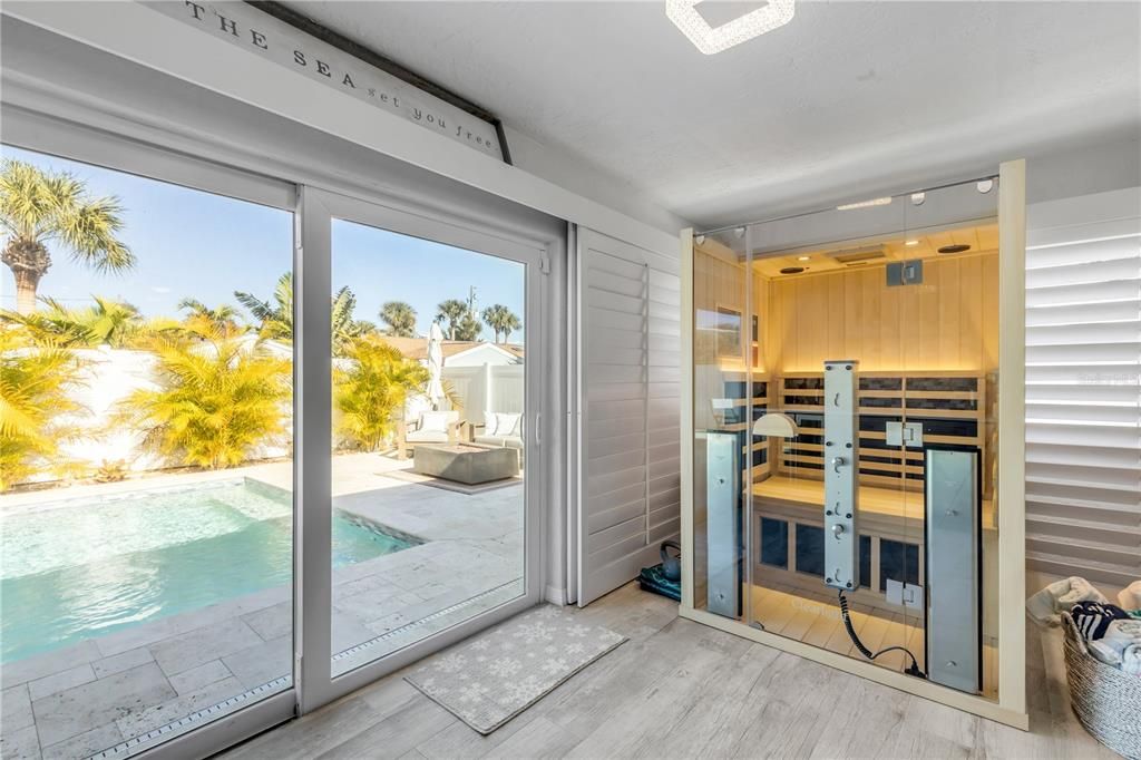 En Venta: $1,250,000 (3 camas, 2 baños, 1600 Pies cuadrados)