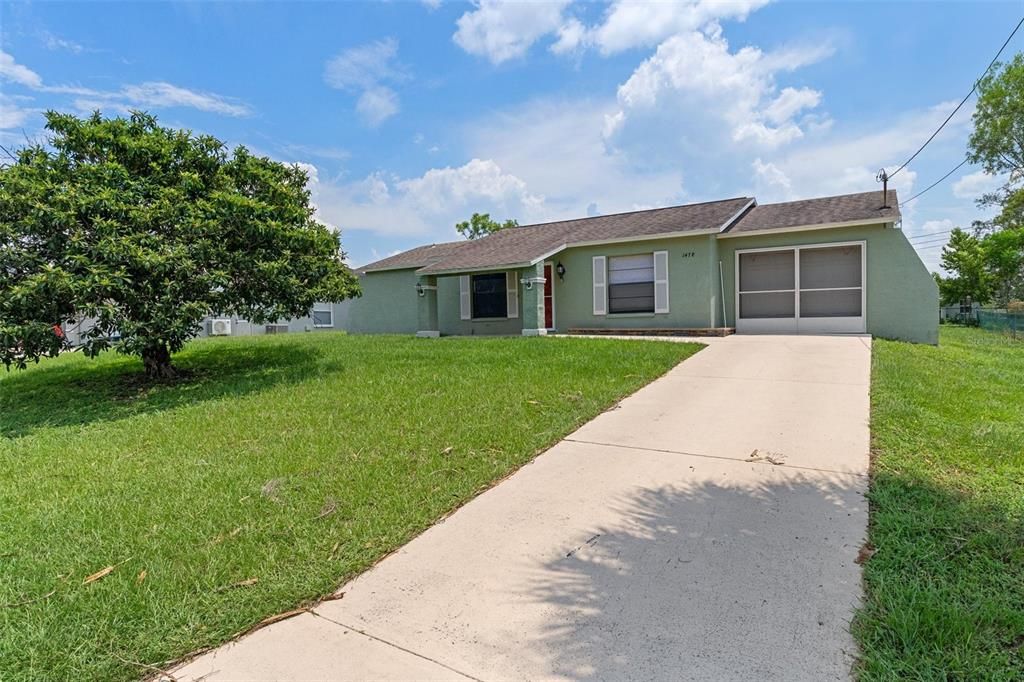 待售: $235,000 (2 贝兹, 2 浴室, 1159 平方英尺)