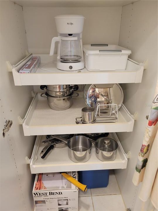 For Rent: $5,000 (2 beds, 2 baths, 1085 Square Feet)