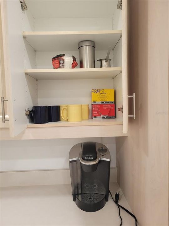 For Rent: $5,000 (2 beds, 2 baths, 1085 Square Feet)