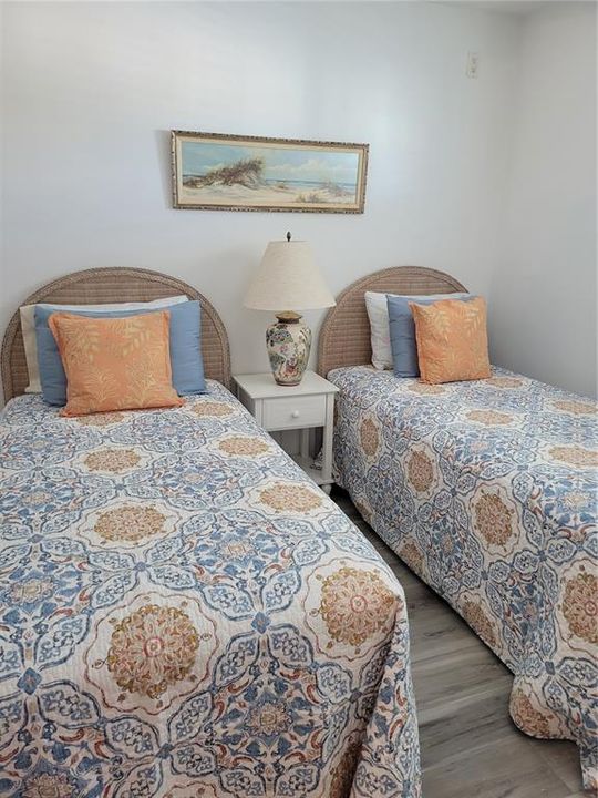 For Rent: $5,000 (2 beds, 2 baths, 1085 Square Feet)