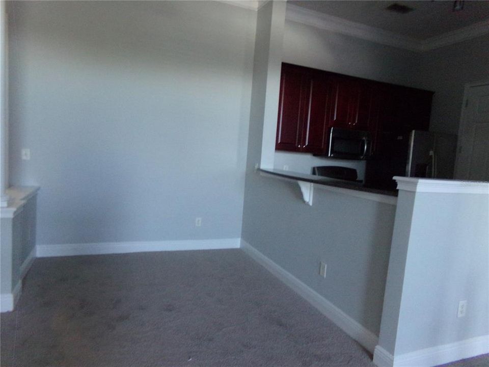 For Rent: $2,000 (2 beds, 2 baths, 1068 Square Feet)
