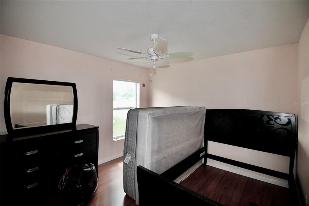 En Renta: $2,100 (4 camas, 2 baños, 2185 Pies cuadrados)